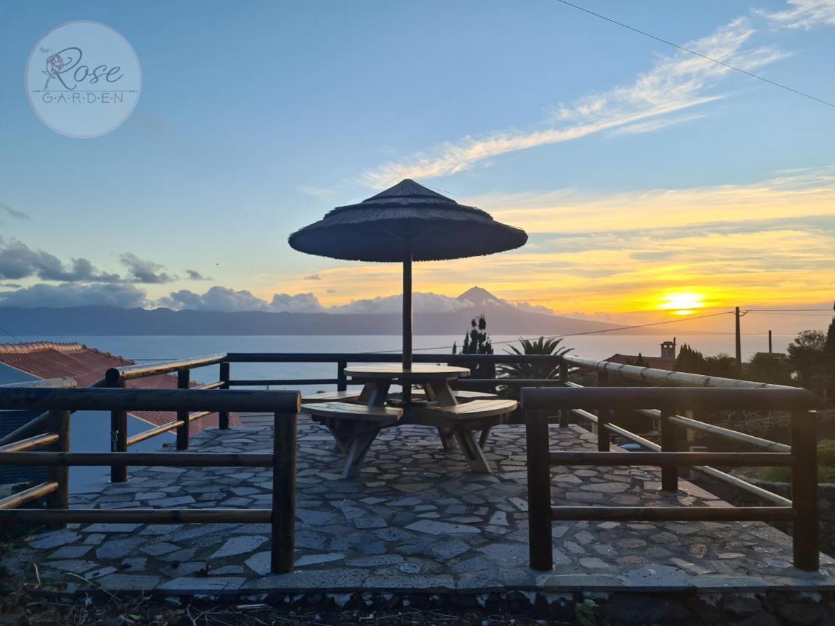 Rosegarden View Villa Velas Bagian luar foto