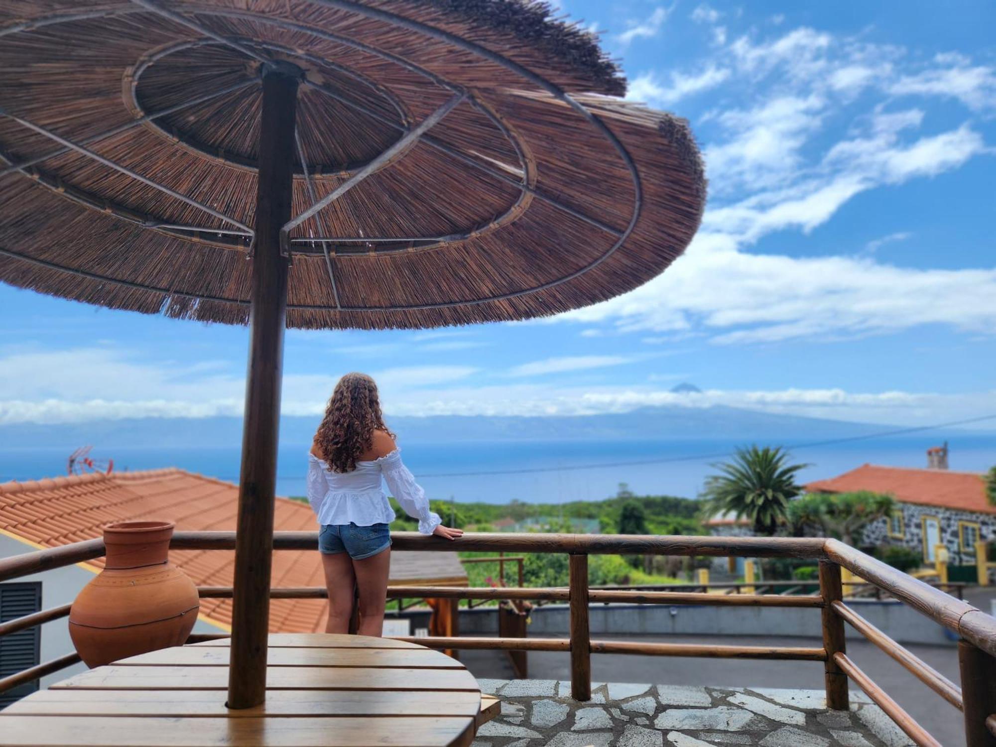 Rosegarden View Villa Velas Bagian luar foto