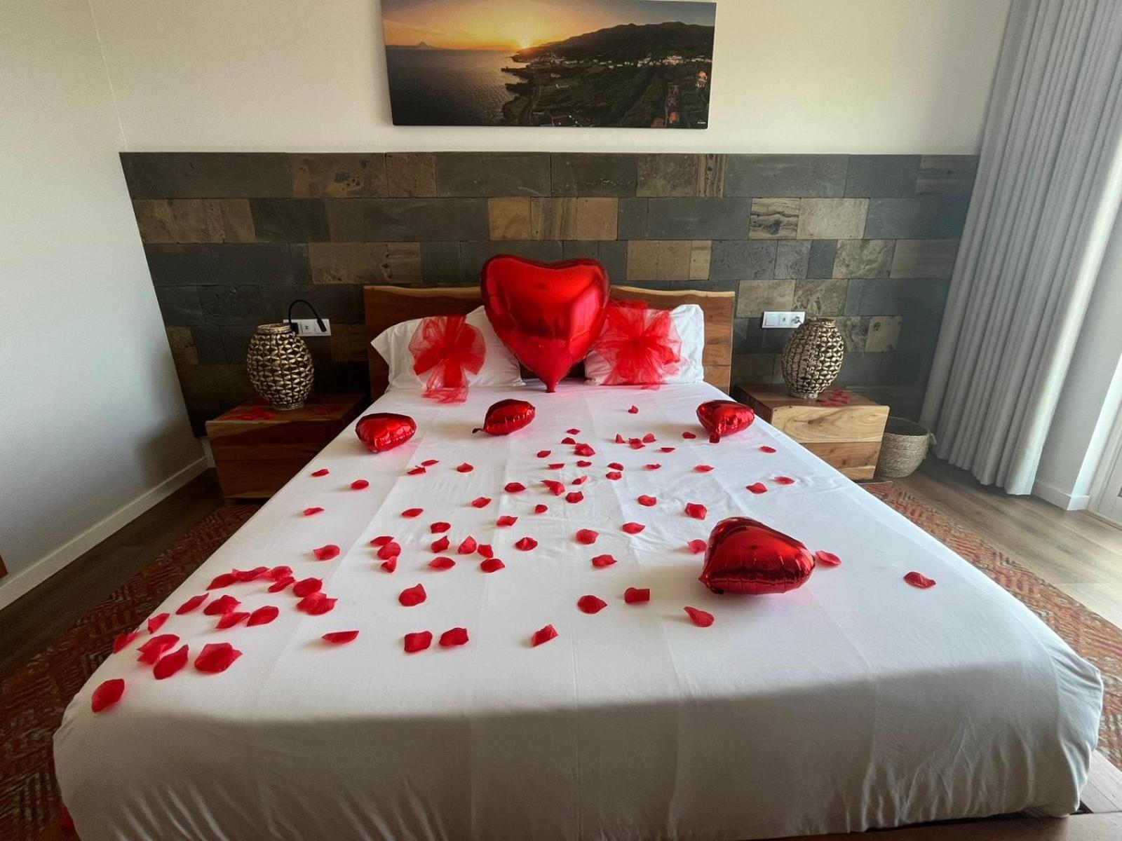 Rosegarden View Villa Velas Bagian luar foto